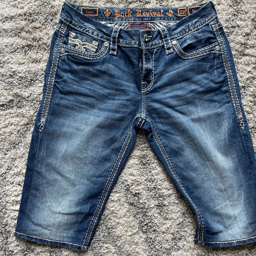 Rock Revival Easy Cropped shorts Size 28